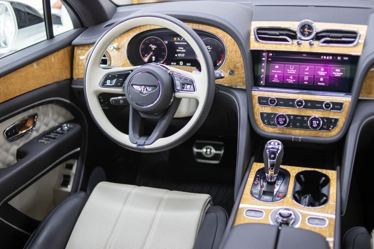بنتلي بينتايجا Bentayga 4.0T