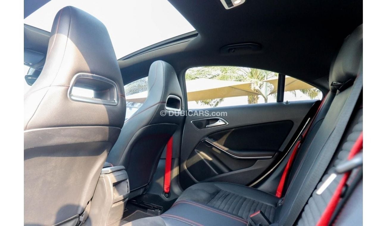 Mercedes-Benz CLA 250 Mercedes-Benz CLA250 Sport