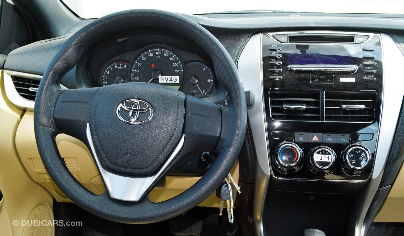 Toyota Yaris 1.3L  Hatchback