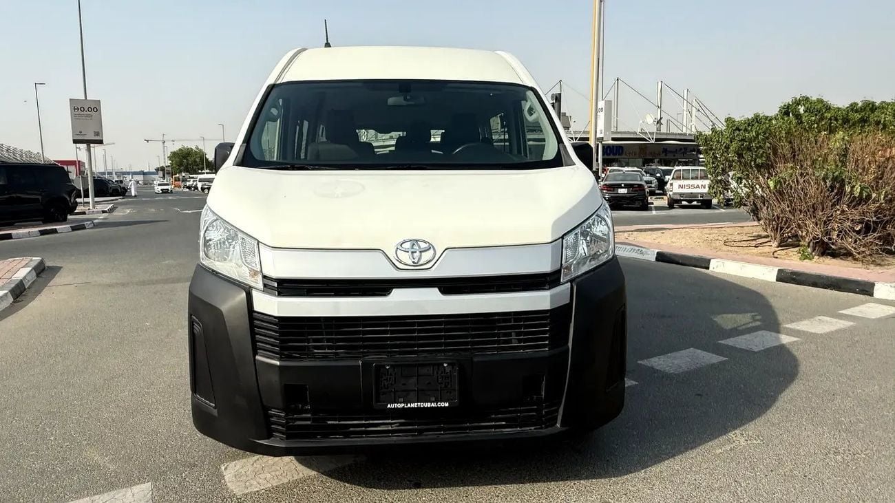 Toyota Hiace GL GCC Specs! 13seat! Excellent condition