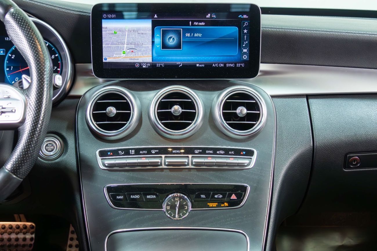 Mercedes-Benz C 43 AMG Std 3.0L 4 Matic-GCC-19 Inch Black Rims-Panoramic Roof-Active Sports Exhaust