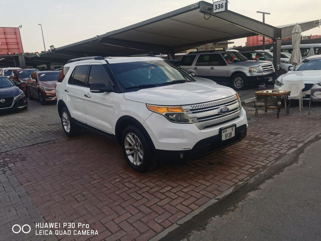 Ford Explorer Std 3.5L 4WD full option, panoramic