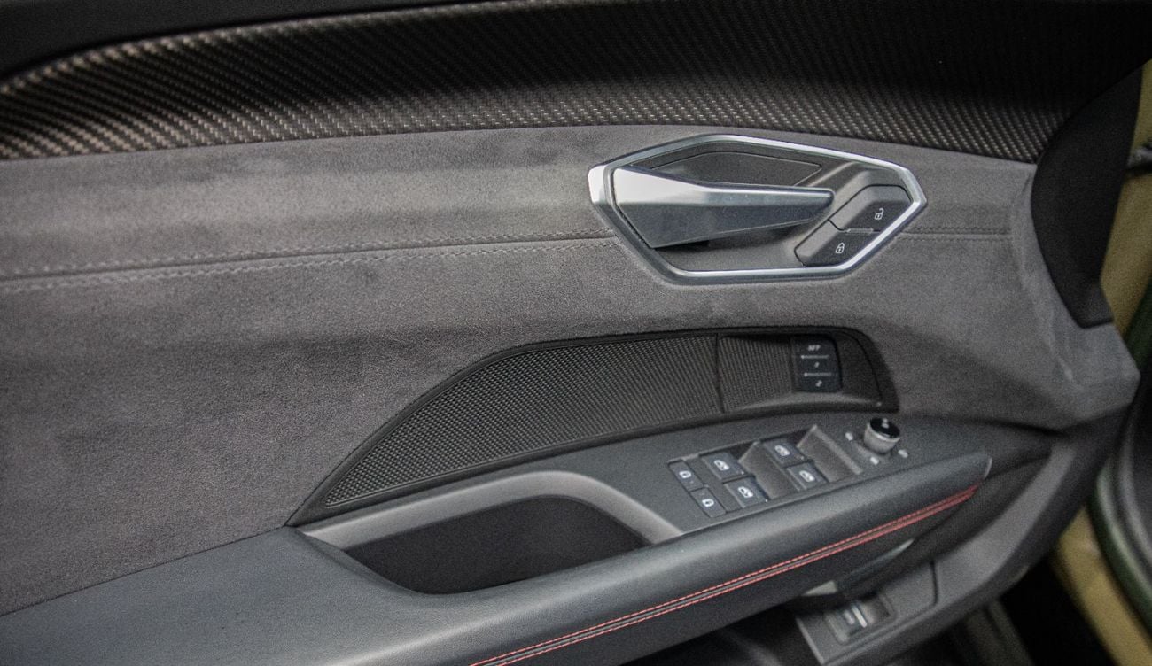 أودي إي ترون جي تي quattro