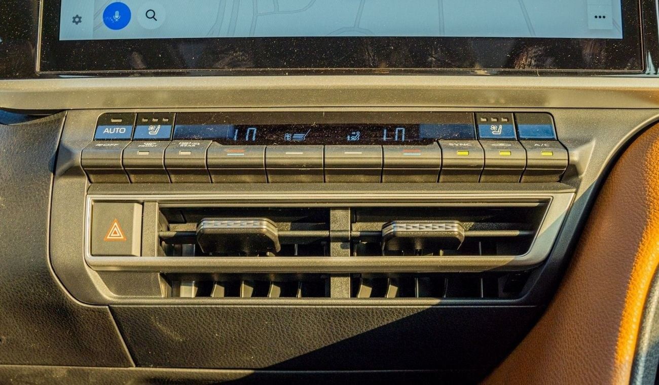 تويوتا كامري Toyota Camry Lumiere 2.5L HEV Full option - GCC (Export Price)