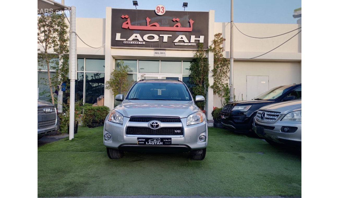 Toyota RAV4 Imported model 2011 color silver number one leather slot installed in excellent condition