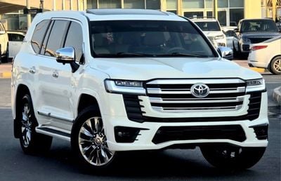 Toyota Land Cruiser 2017 Model GXR Facelift to 2024 Shape Exterior and Interior Both Full Option Very Clean And Perfect