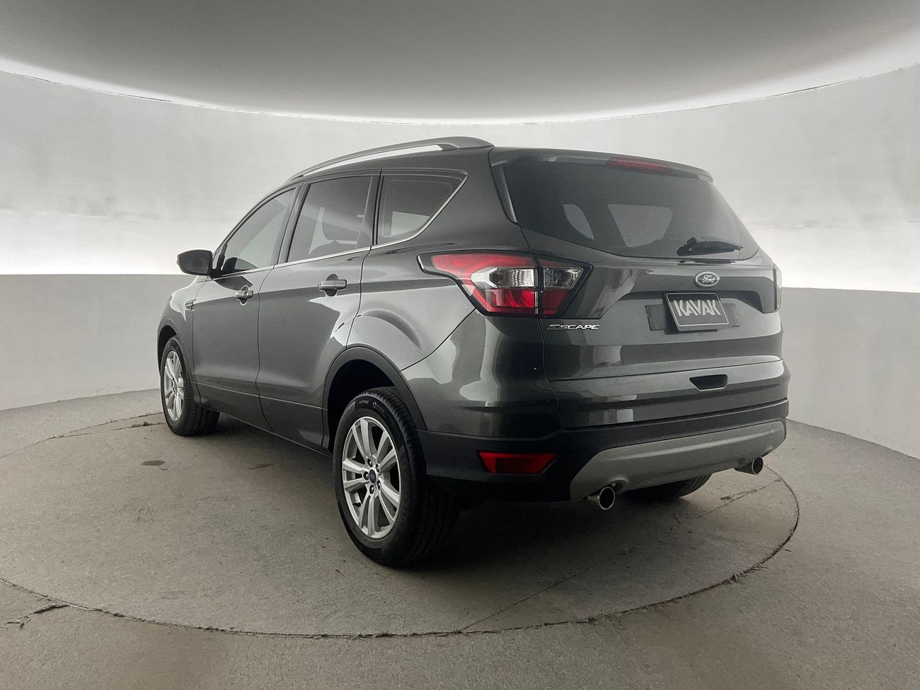 فورد إيسكاب SE | National Day Celebration | شامل الضمان | 0 ﺪﻔﻋﺓ ﺃﻮﻟﻯ