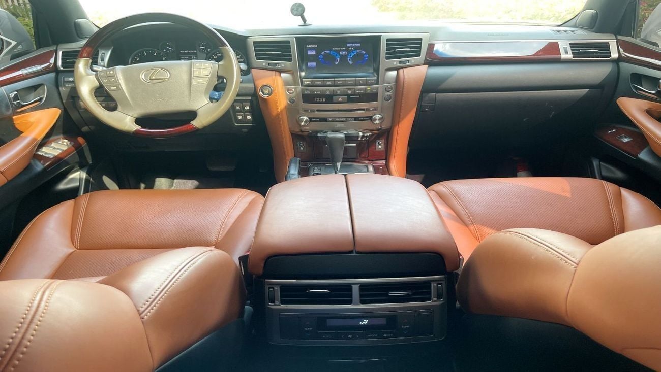 Lexus LX 570 Prestige 5.7L
