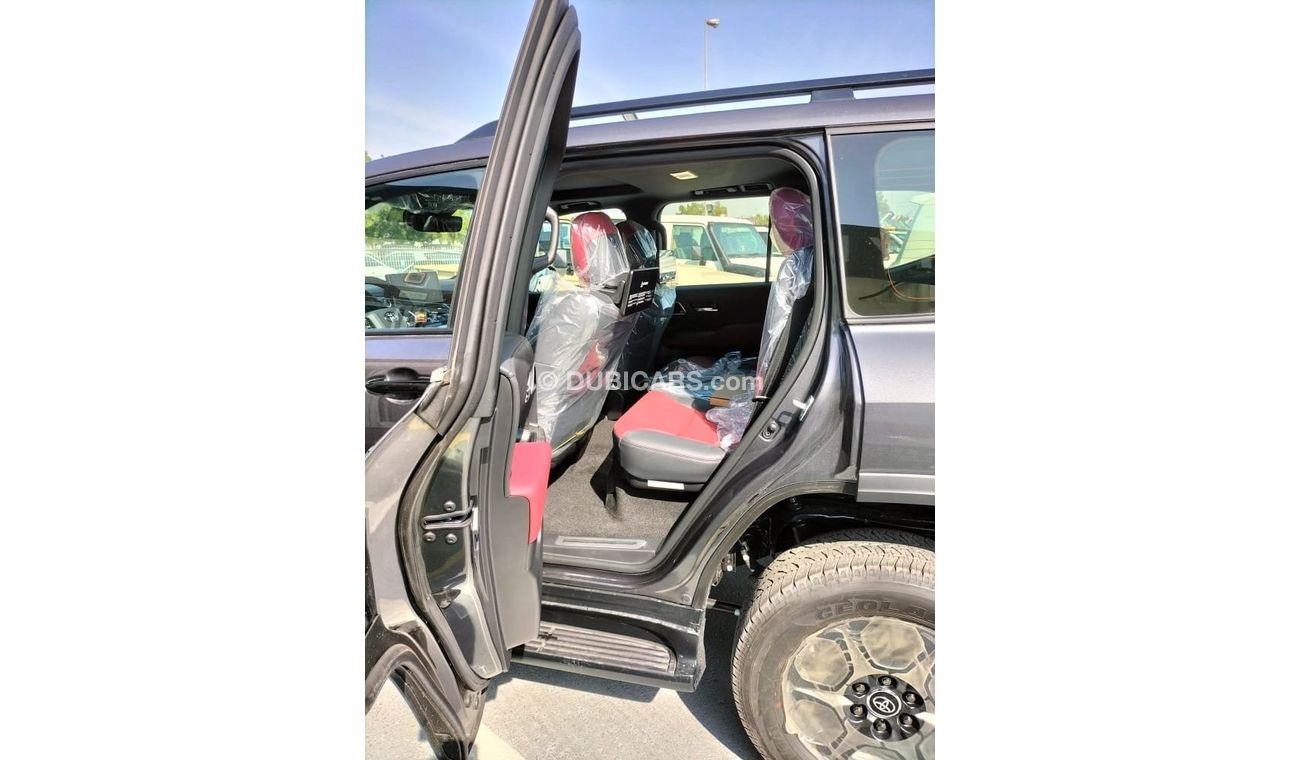 Toyota Land Cruiser GR-S TOYOTA LAND CRUISER GR FULL OPTIONS 3.3 DIESEL EUROPEAN SPECS