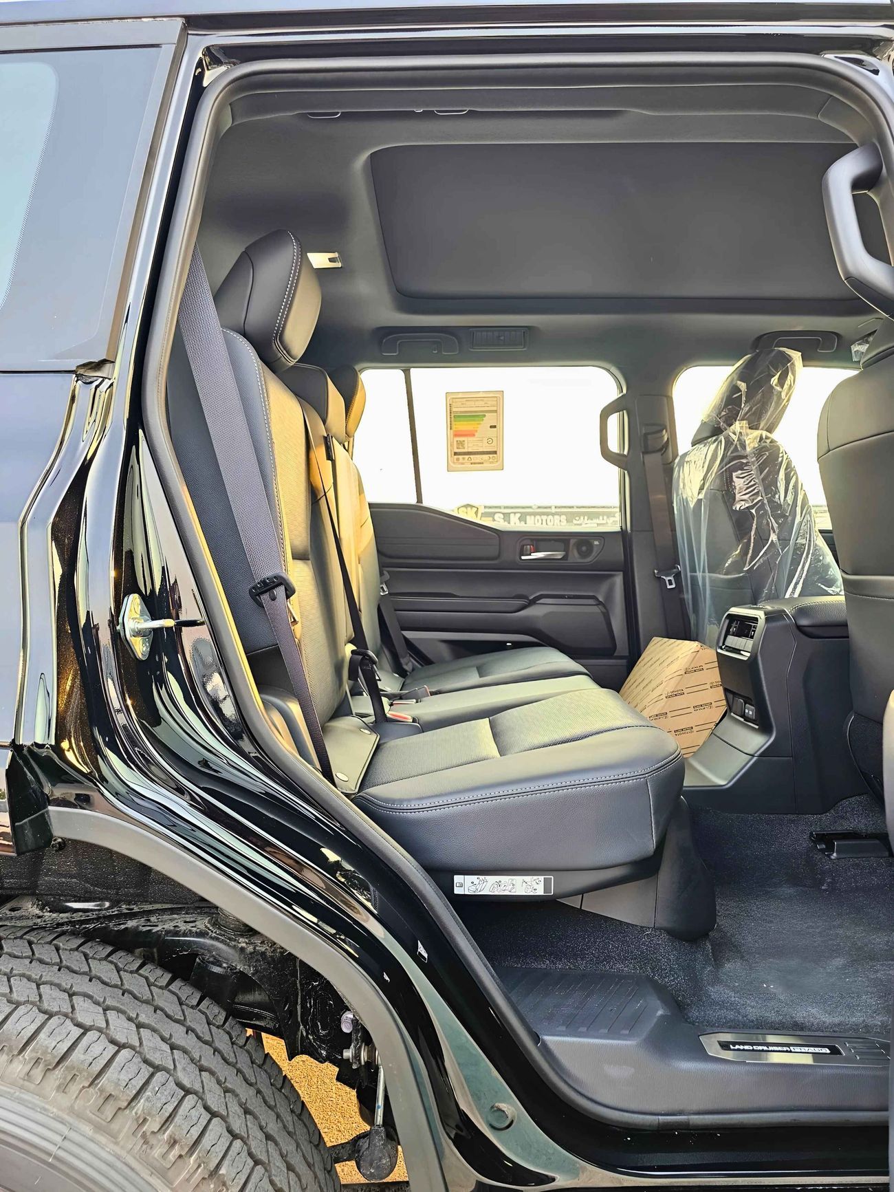 Toyota Prado PLATINUM | 2.4L V4 PETROL | PANORAMIC ROOF | 360* with HID | RADAR | MEMORY SEATS | TOP VARIANT