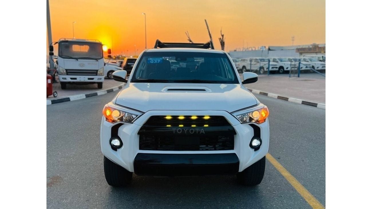 تويوتا Runner4 2022 TOYOTA 4RUNNER 4x4 drive full option