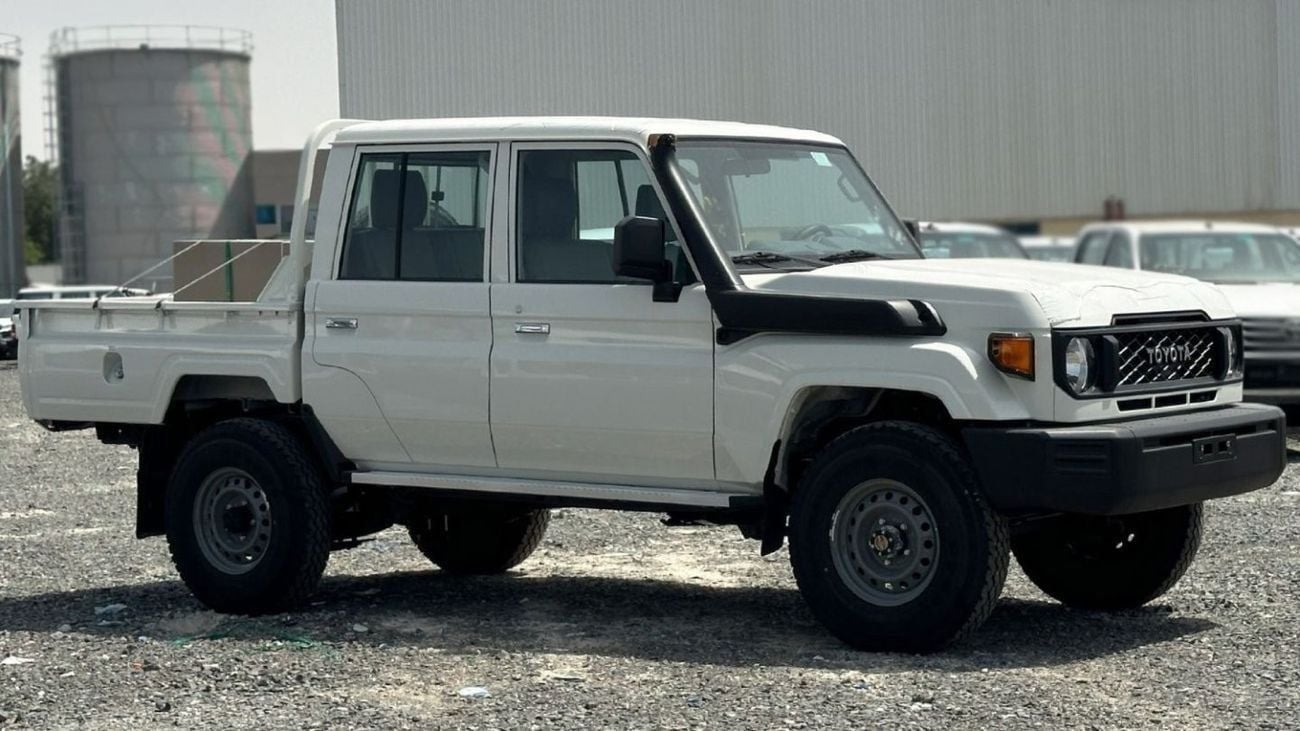 تويوتا لاند كروزر بيك آب Toyota Land Cruiser Pick Up DC LC79 4.2L DIESEL V6 With Diff Lock MY2025