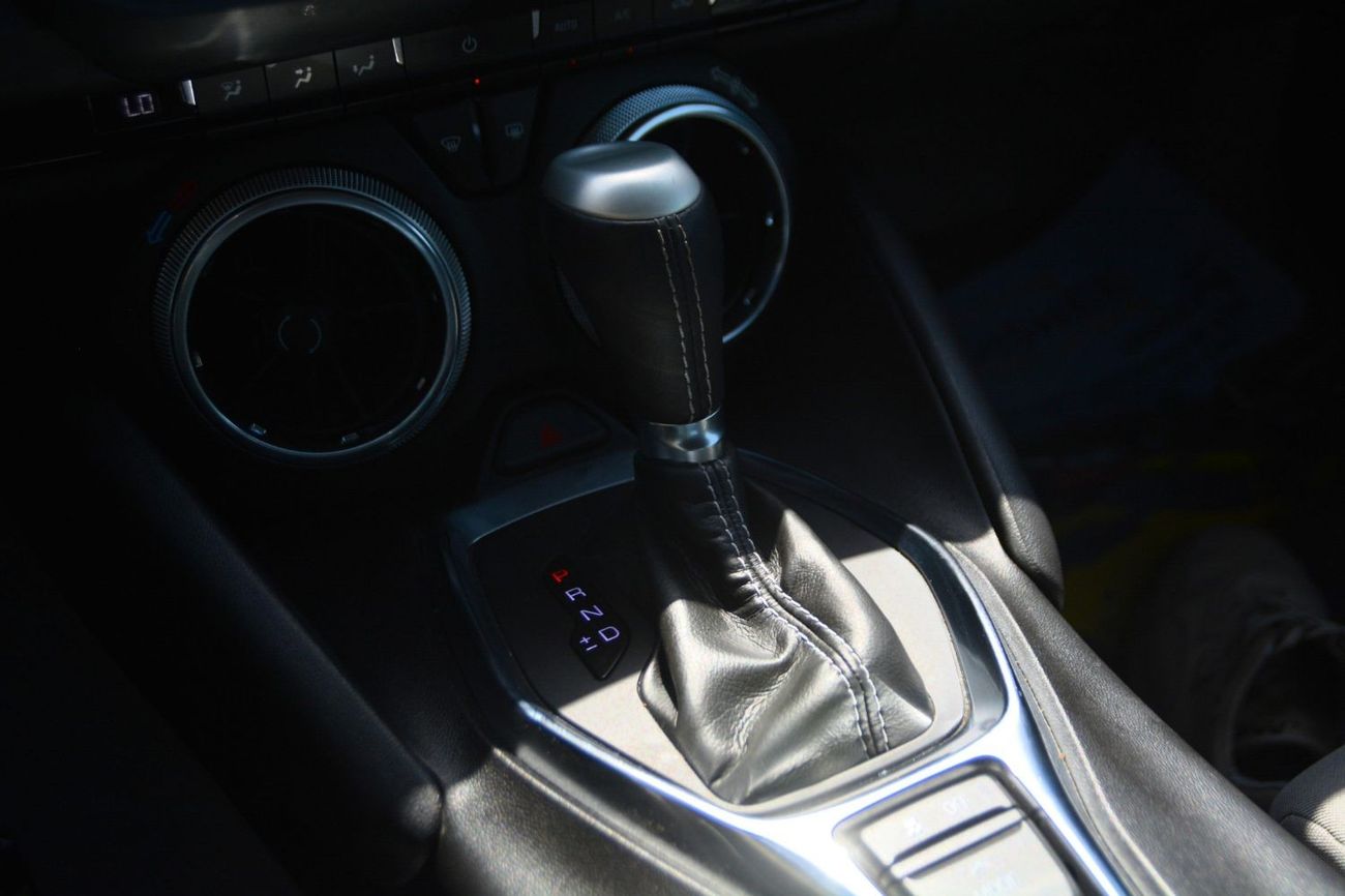 شيفروليه كامارو CAMARO //2023//4 CYLINDER TURBO--AIR BAG--VERY CLEAN AND GOOD CONDITION