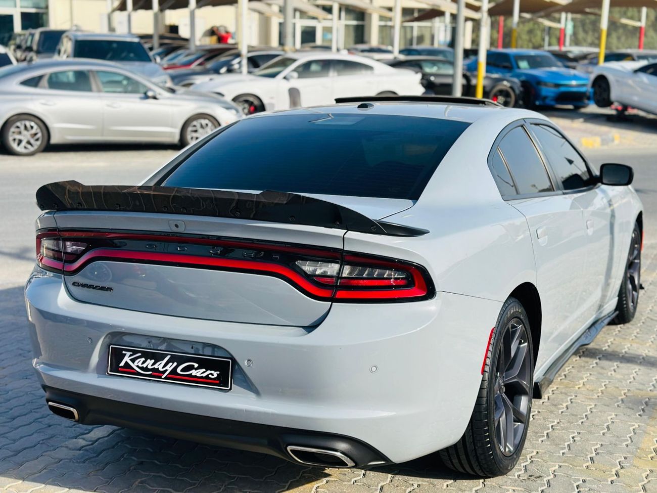 دودج تشارجر SXT 3.6L | Monthly 1270 | 0% DP | Sunroof | Alcantara Seats | Touch Screen | # 40102