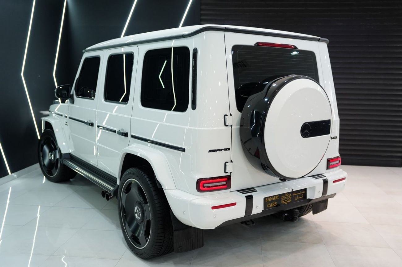 Mercedes Benz G63 AMG STD 2025 Mercedes-Benz G63 AMG Night Package, Carbon Fiber Interior Pack, Two-Tone Leather Interior!!