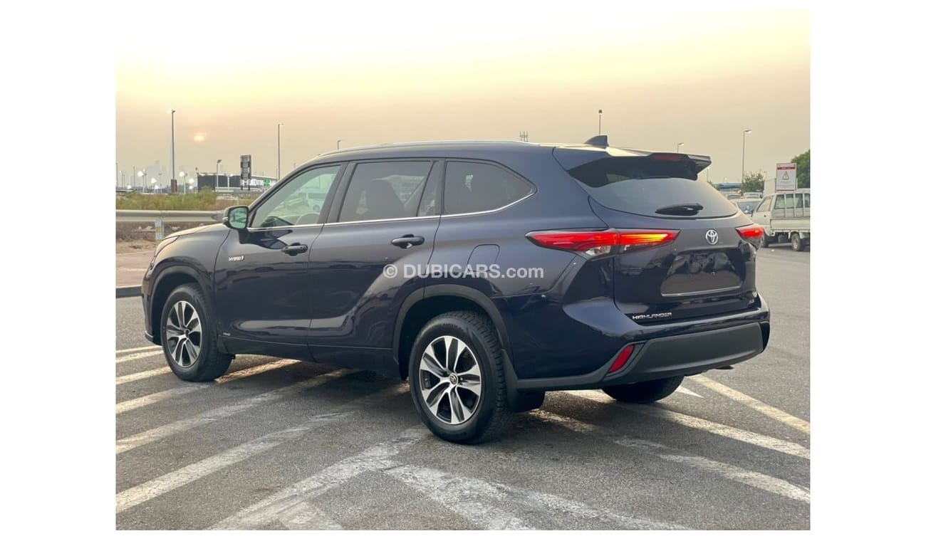 Used 2021 Toyota Highlander XLE hybrid Fuel - 2.5L V4 - Full Option ...