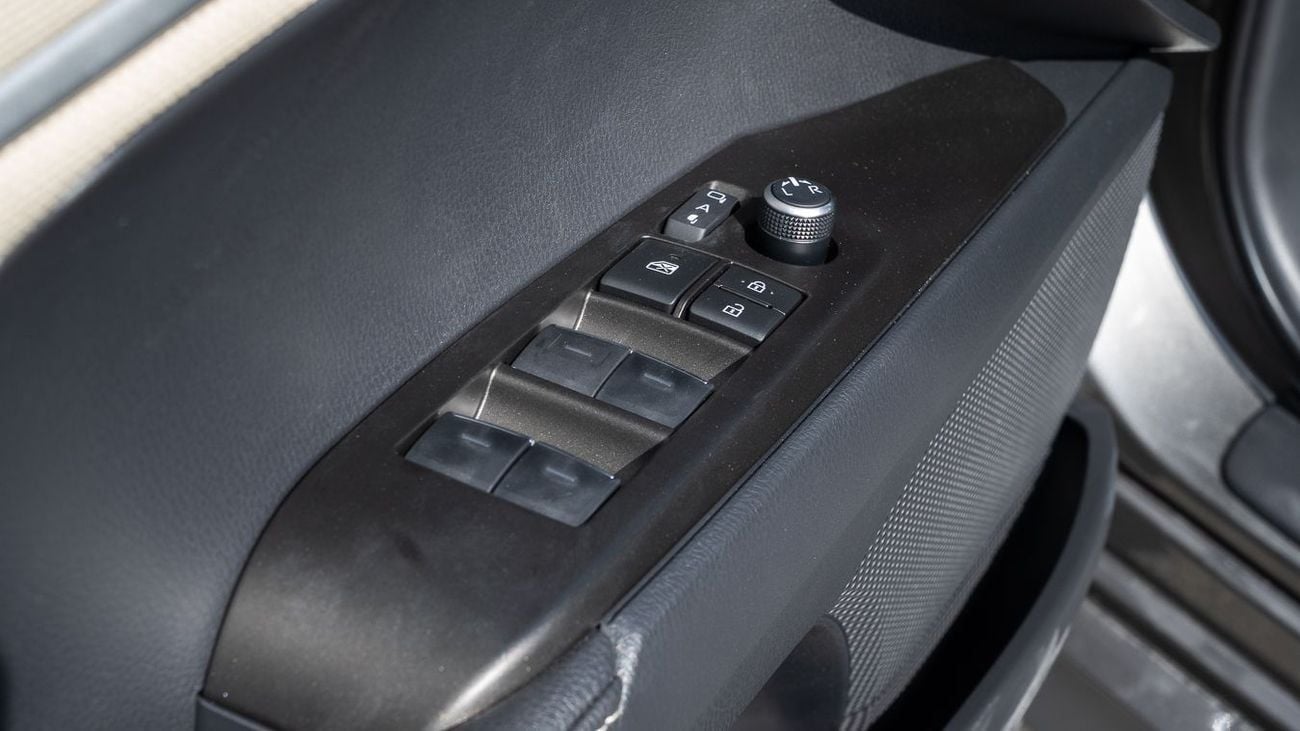 تويوتا كامري GLE TOYOTA CAMRY 2.5 LE -2026YM