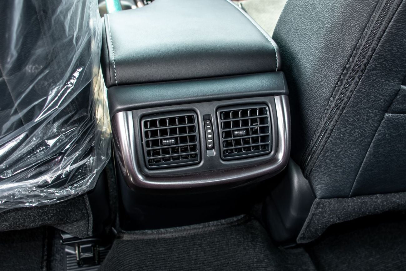 Toyota Hilux GR Sport 2.8L Toyota Hilux 2.8 GR Sport 4WD Diesel | Thailand Spec | Brand New | Export Only | 2025