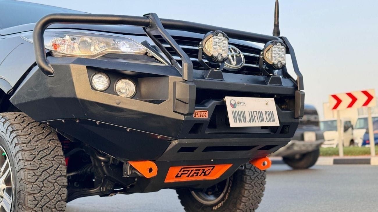 تويوتا فورتونر PREMIUM CONDITION | 2.8L DIESEL ENGINE | RHD |