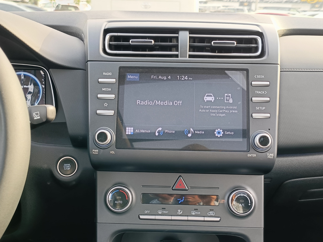 Hyundai Creta 1.5L Petrol, Panoramic Roof, Full Option and Much More (CODE # 67834)