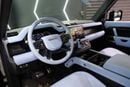 Land Rover Defender 90 SE P400 URBAN Kit, Panoramic Roof, Al Tayer Warranty + Service!!