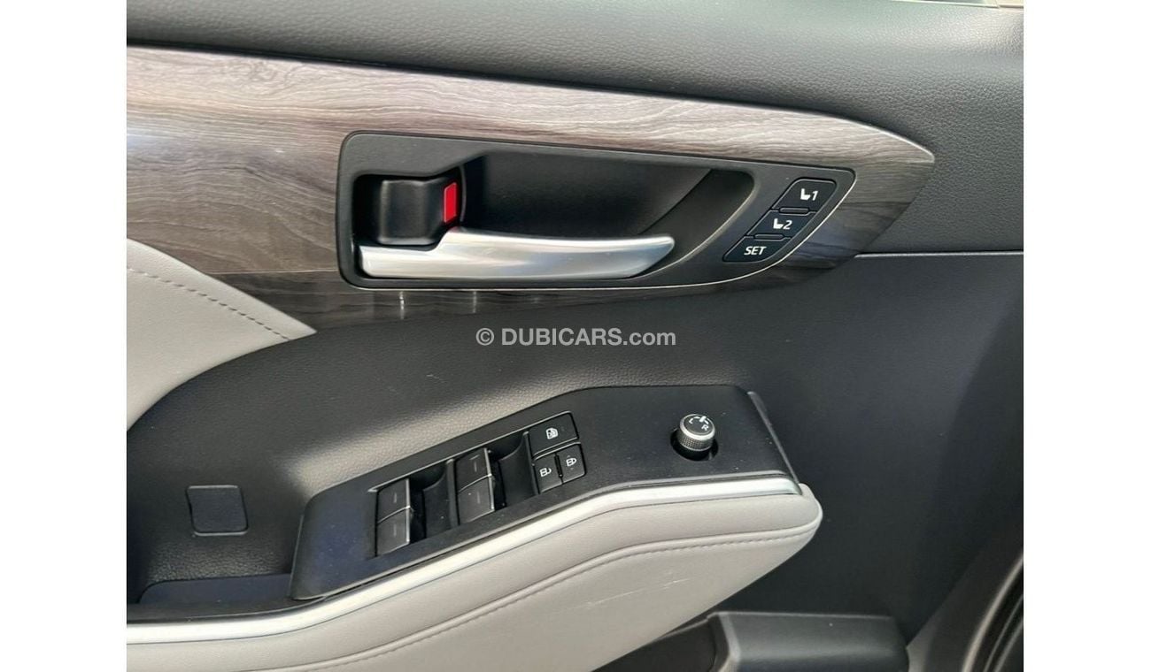 تويوتا هايلاندر 2021 Toyota Highlander Limited 3.5L V6 /