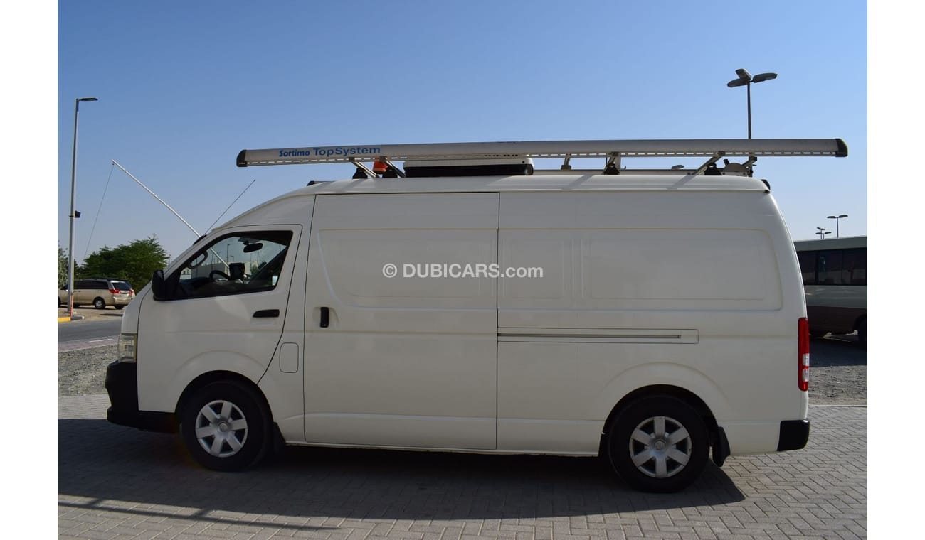 Toyota Hiace GL - High Roof LWB Toyota Hiace Highroof Sortimo Top System Service Van, Model:2013. Excellent condi
