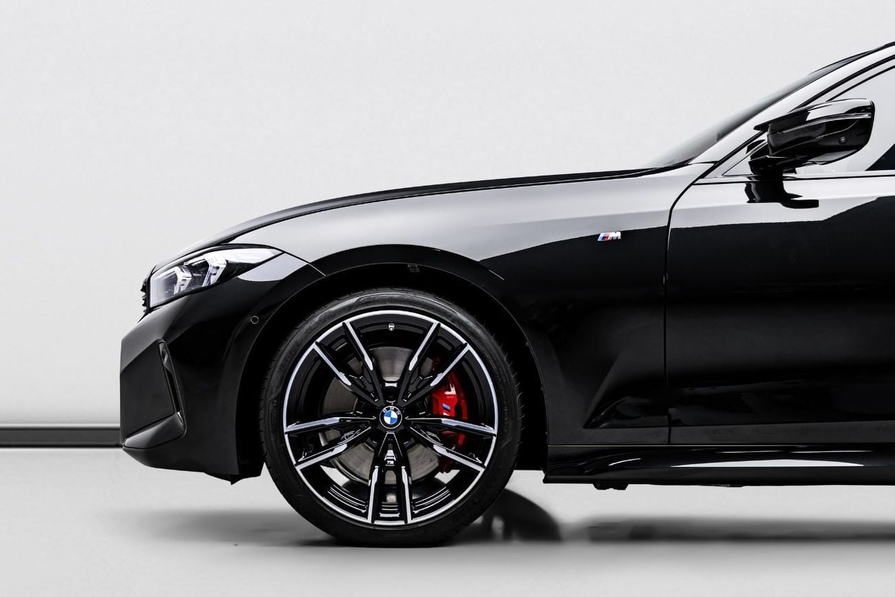 BMW 340i 2025 BMW M340i xDrive, December 2029 BMW Warranty + Service Contract, Low KMs, GCC