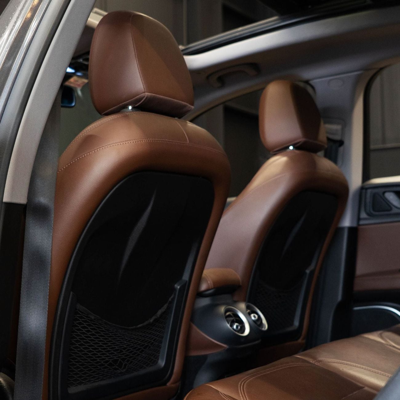 ألفا روميو ستيلفيو Super 2.0L AED 1,053 p.m • 0% Downpayment • Alfa Romeo Stelvio  • 1 Year Warranty