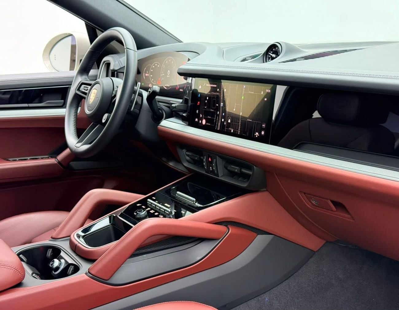 Porsche Cayenne 2025 Porsche Cayenne S, Porsche Warranty+Full Service History, GCC
