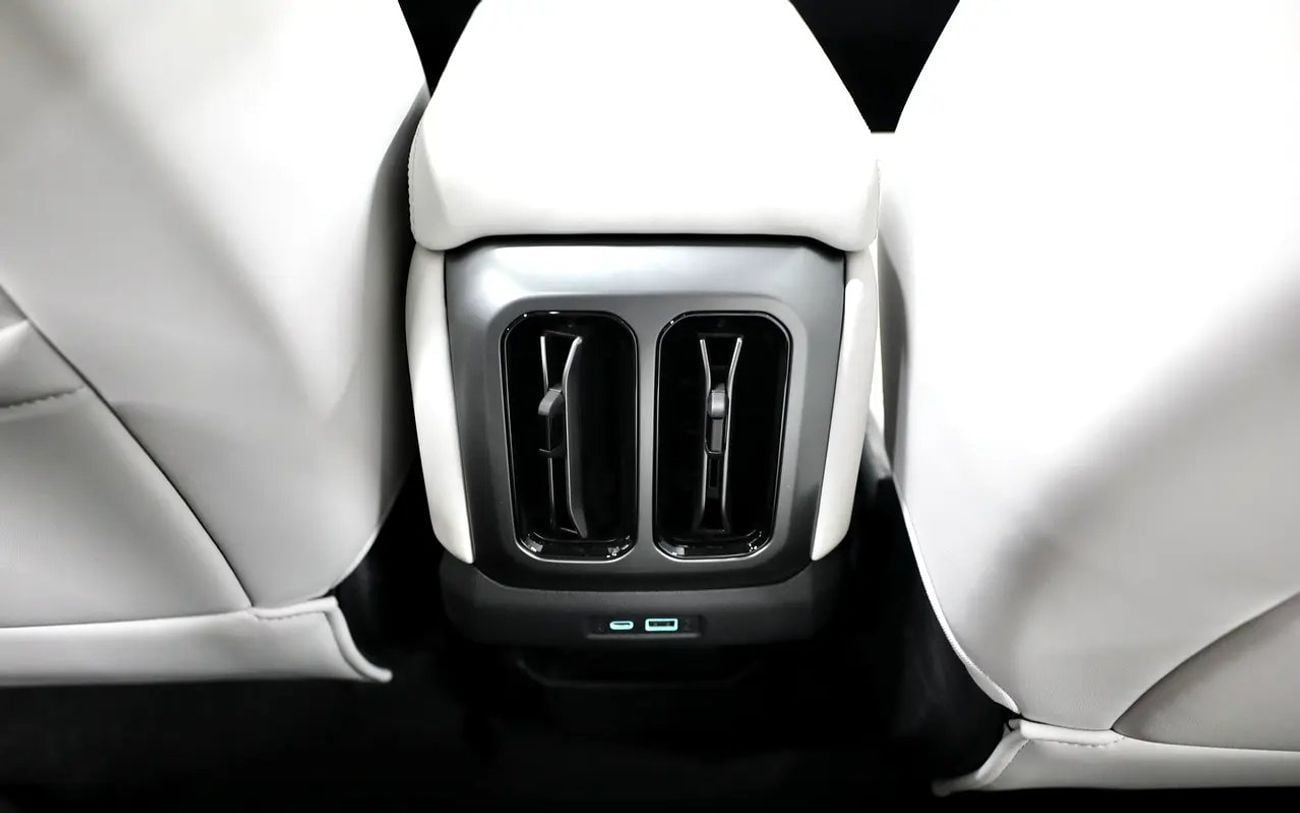 BYD Leopard Titanium 3 Leopard 3 MAX | Electric 422 Hp |  Brand New | 5 Years Warranty | AED 2,100 monthly with 0% Down-Pay