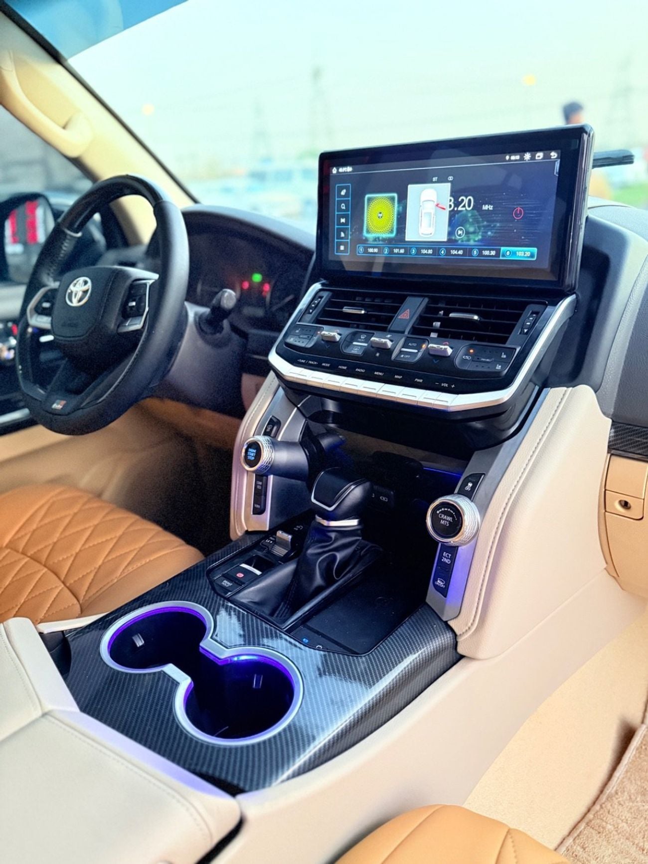 تويوتا لاند كروزر GXR 2019 FACELIFTED 2025 WITH INTERIOR AND EXTERIOR V6 4.0L GCC IN EXCELLENT CONDITION