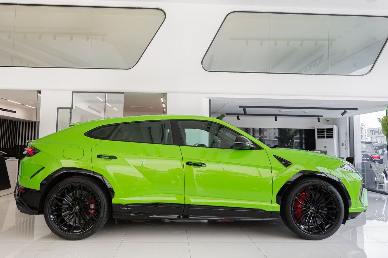 لامبورغيني اوروس SE Lamborghini Urus SE | 2026 | V8 4.0L Twin Turbo 800HP | SUV PHEV | 0KM