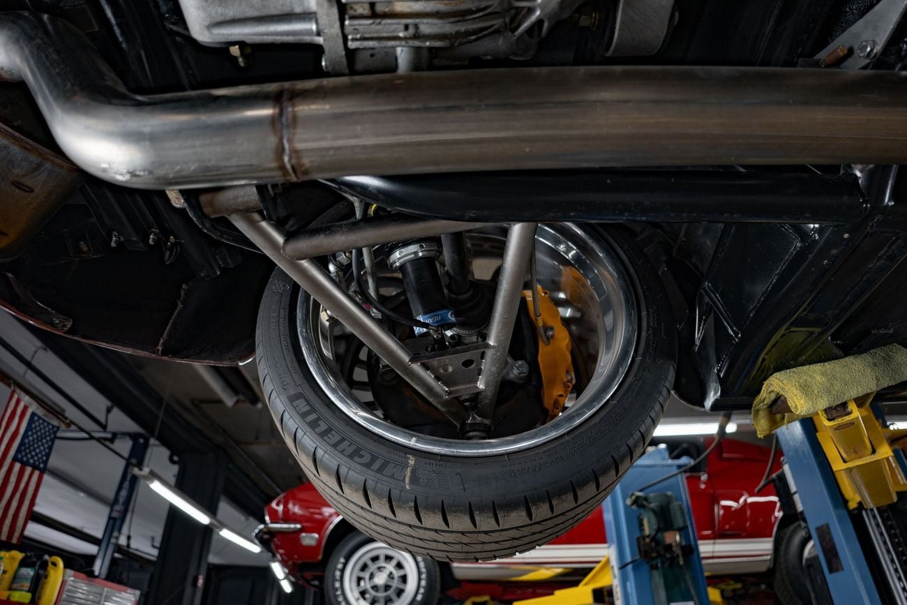 شيفروليه كورفت LS3, SRIII Tubular Chassis, Baer 6P Brakes, Pro Touring Restomod