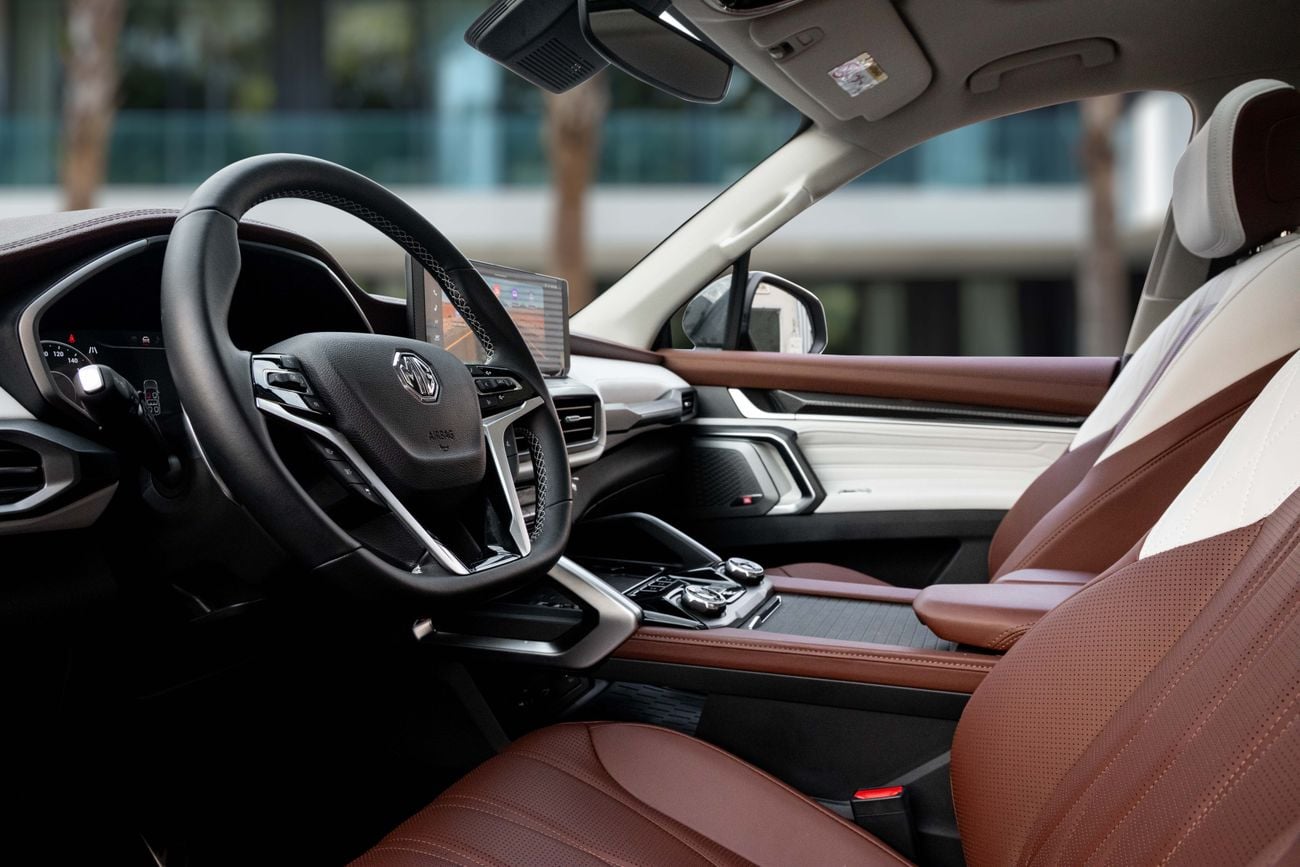 MG RX9 RX9 Rakan Luxury | 2,253 P.M | 0% Downpayment | MG WARRANTY!