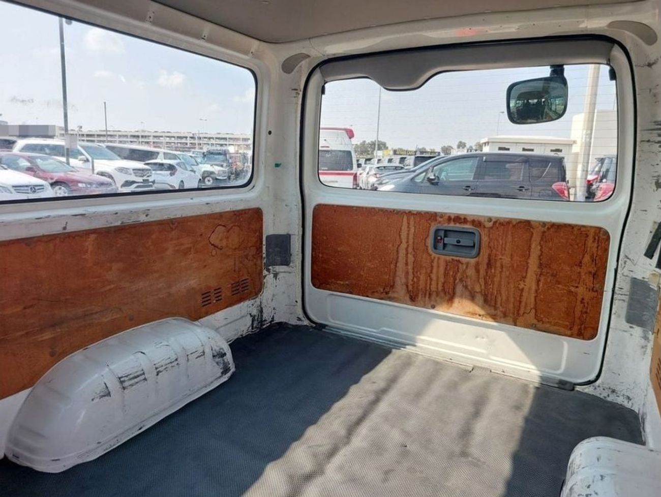 Toyota Hiace TOYOTA HIACE VAN RHD 2007 MODEL 2.5 L DIESEL MANUAL(PM78244)