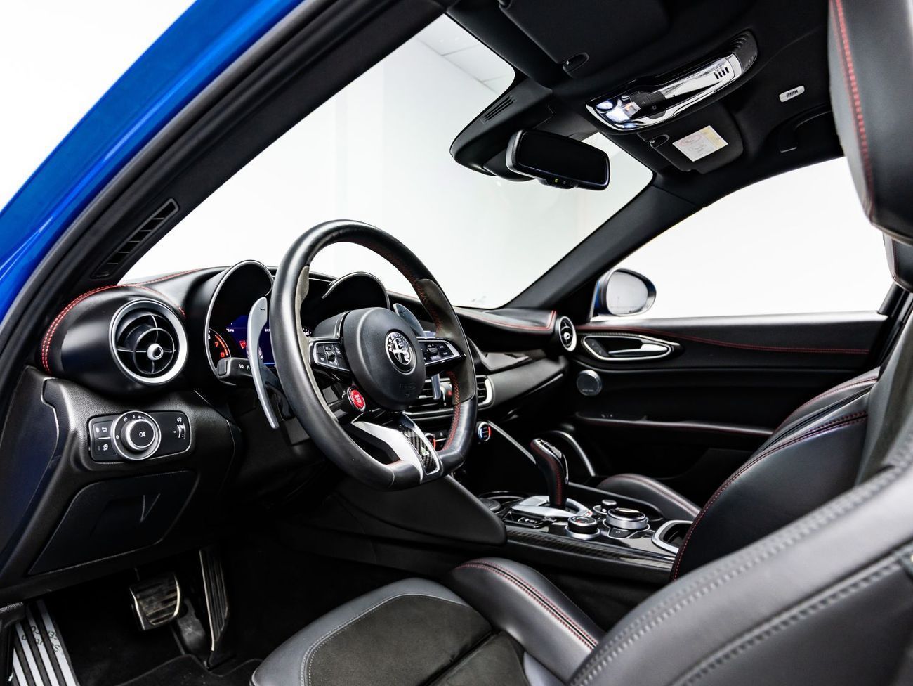 ألفا روميو جوليا Quadrifoglio 2.9L (510 HP)