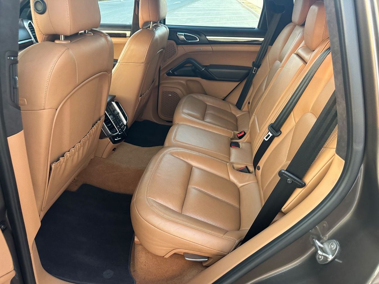 بورش كايان GTS
