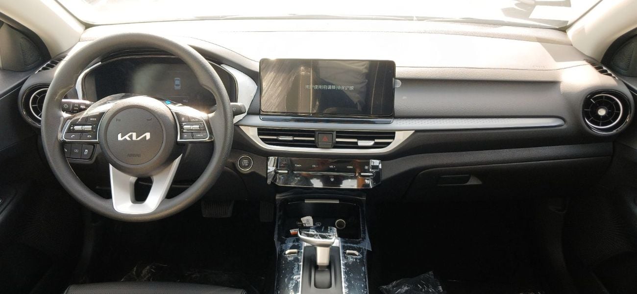 Kia K3 1.5L Petrol Comfort with Cruise control 2025YM