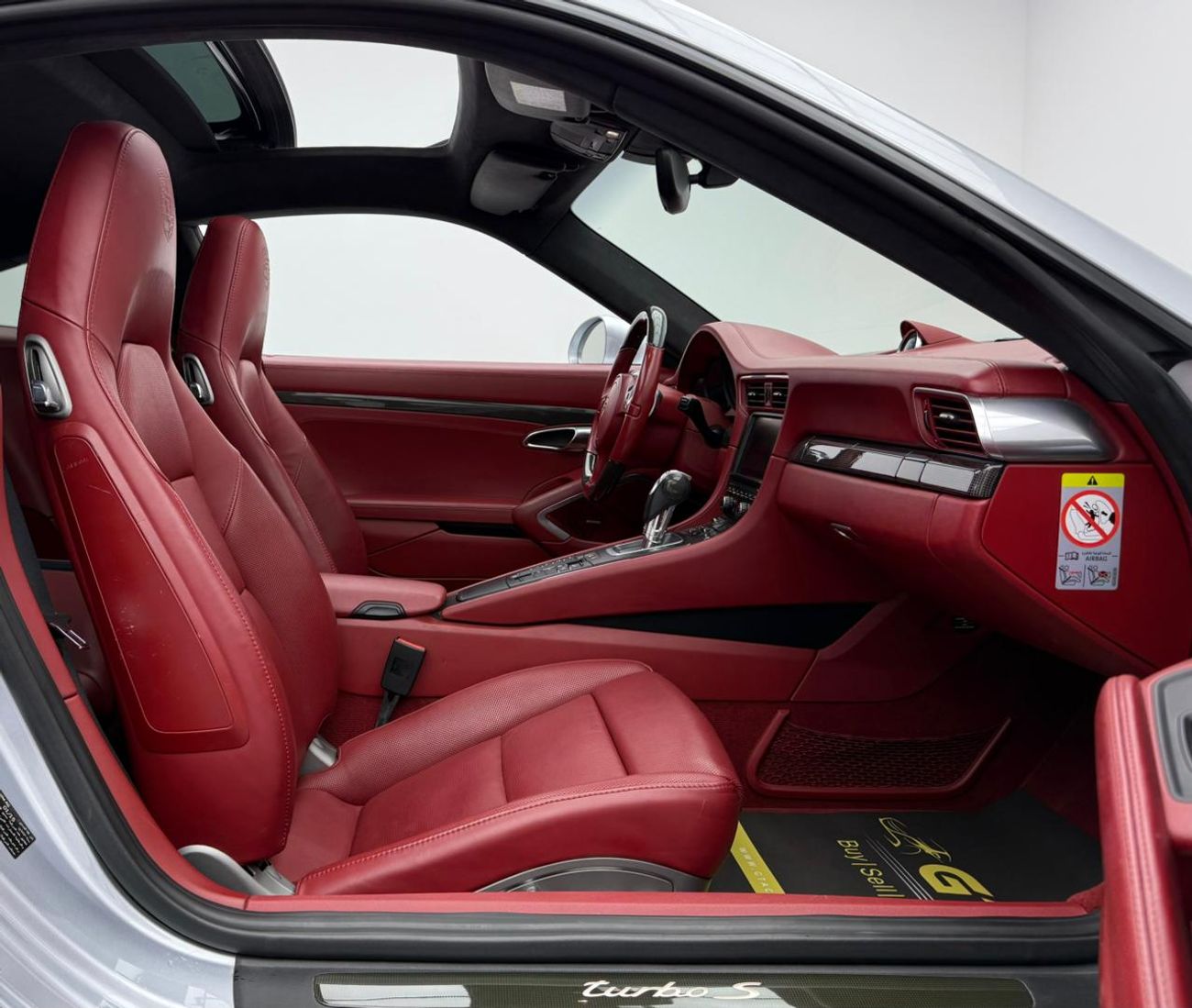 بورش 911 Turbo 3.8L (500 HP) Coupe 2015 Porsche 911 Turbo S