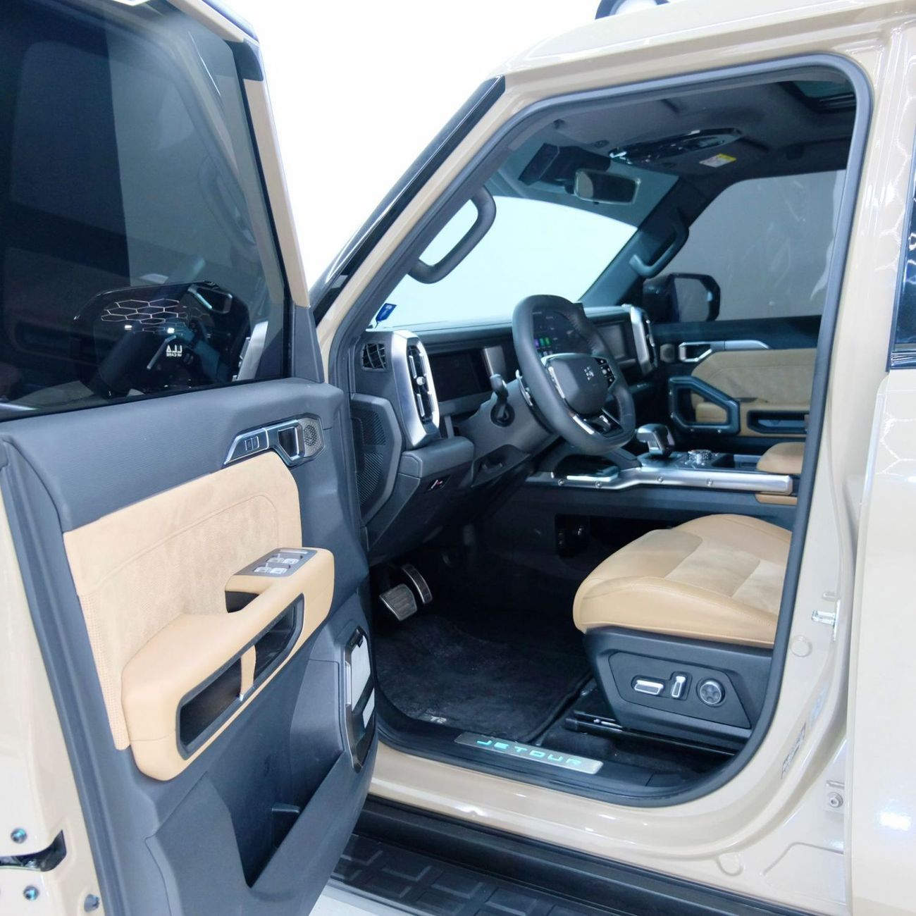 Jetour T2 AED 2,448 / Month | 0% Down Payment | Premium Luxury Trim l Excellent Condition