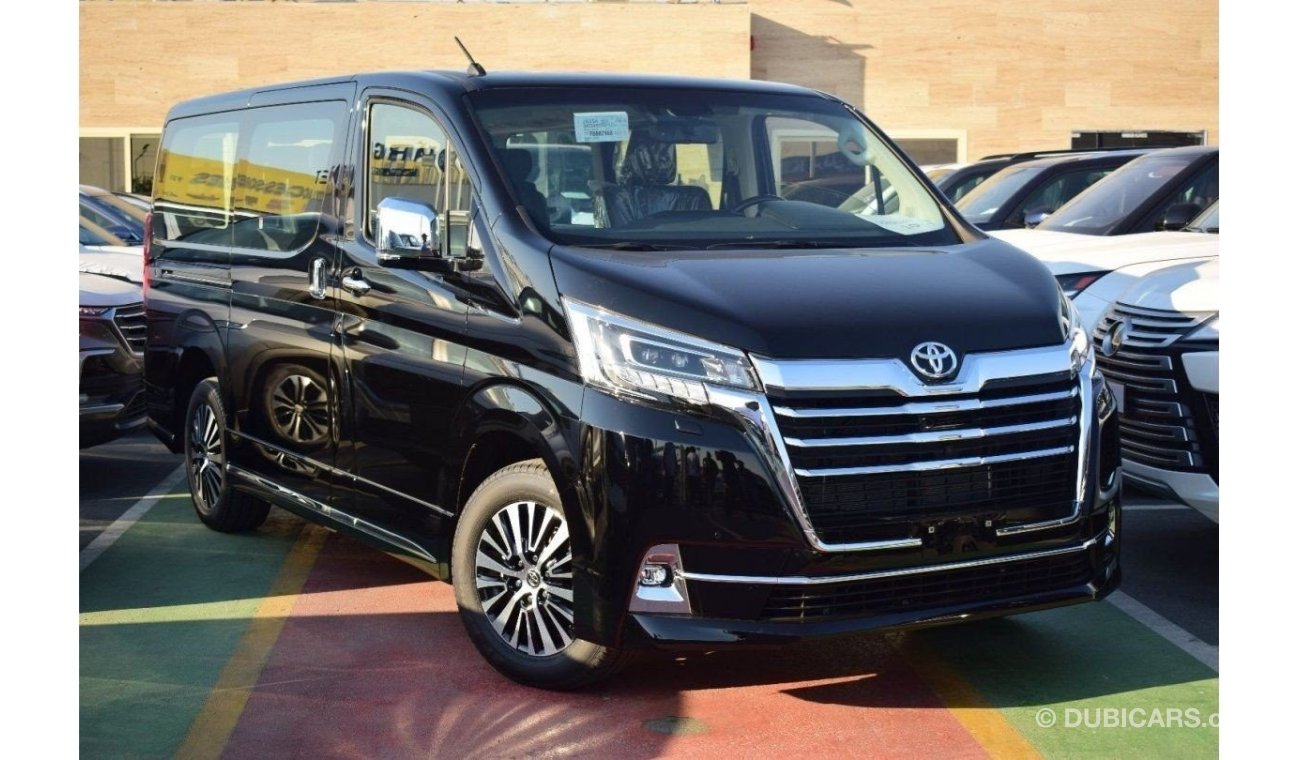 تويوتا جرافينا 2023 Toyota Granvia Premium 3.5L V6 Petrol