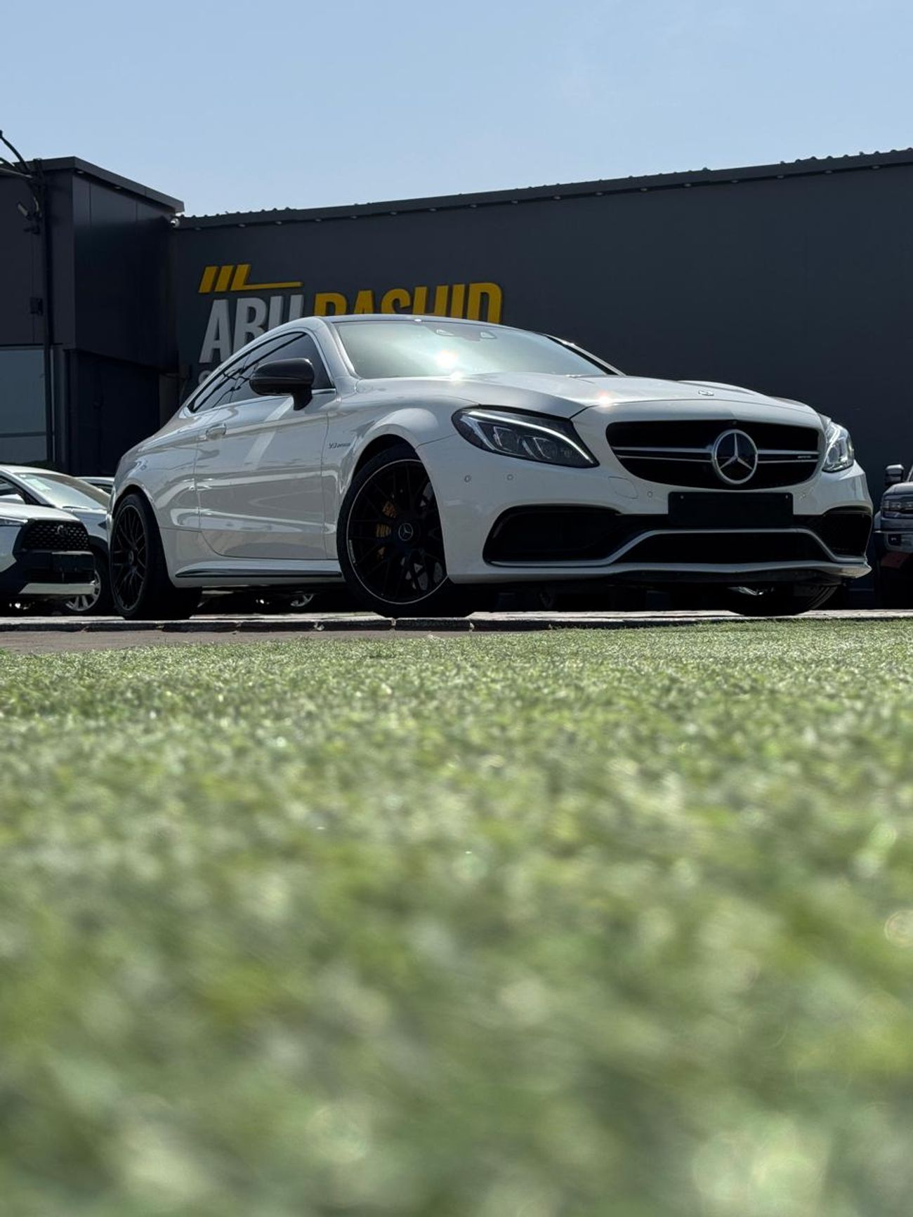 مرسيدس بنز C 63 كوبيه ✨ مرسيدس C63 S AMG ✨ كوبيه موديل : 2018 السعر : 130.000 درهم الممشي 75.000 (وارد كوري) ✨ فل اوبشن، ف