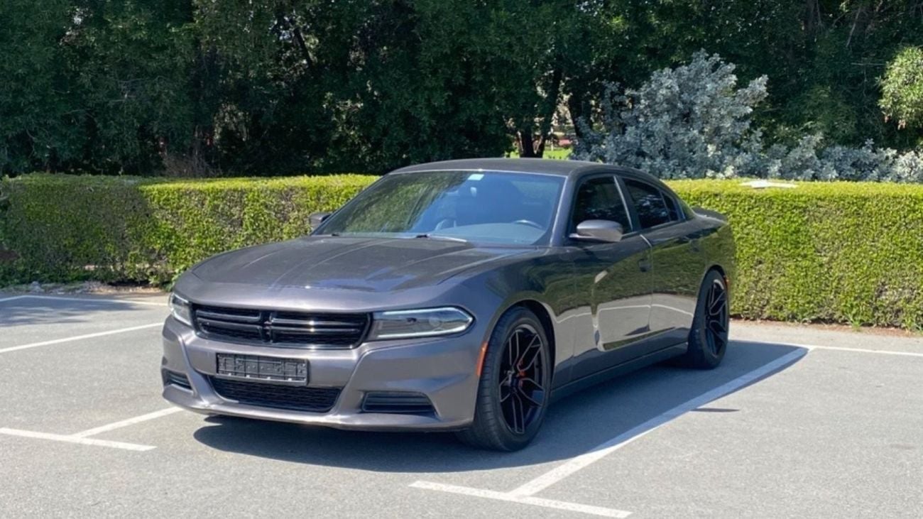 Dodge Charger 3.6L SXT (Base)