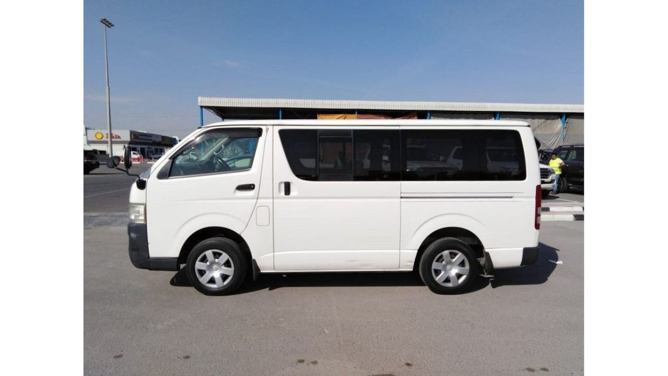 Toyota Hiace TOYOTA HIACE RIGHT HAND DRIVE (PM1106)