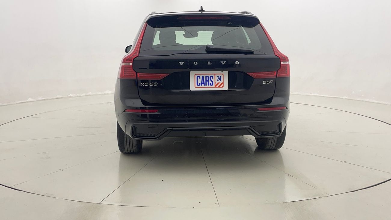 فولفو XC 60 B5 ULTIMATE DARK 2 | بدون دفعة مقدمة | اختبار القيادة في المنزل