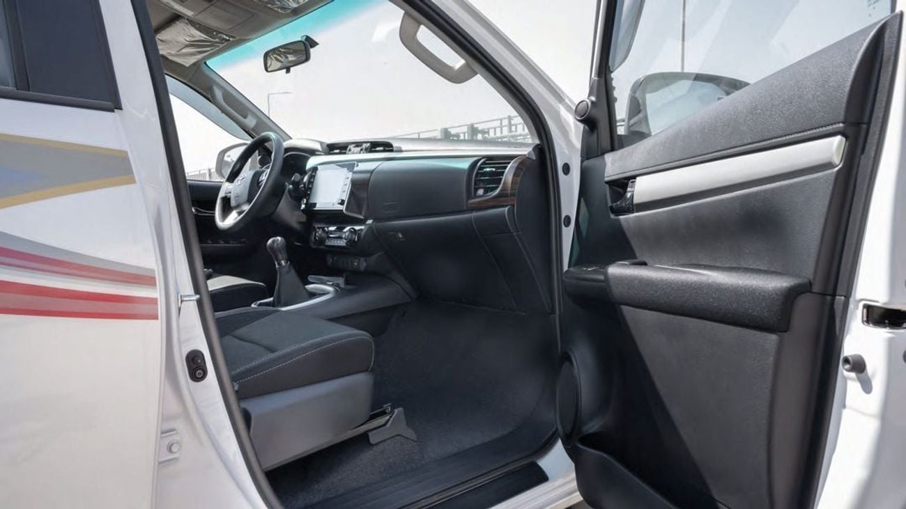 Toyota Hilux SR 2.7L