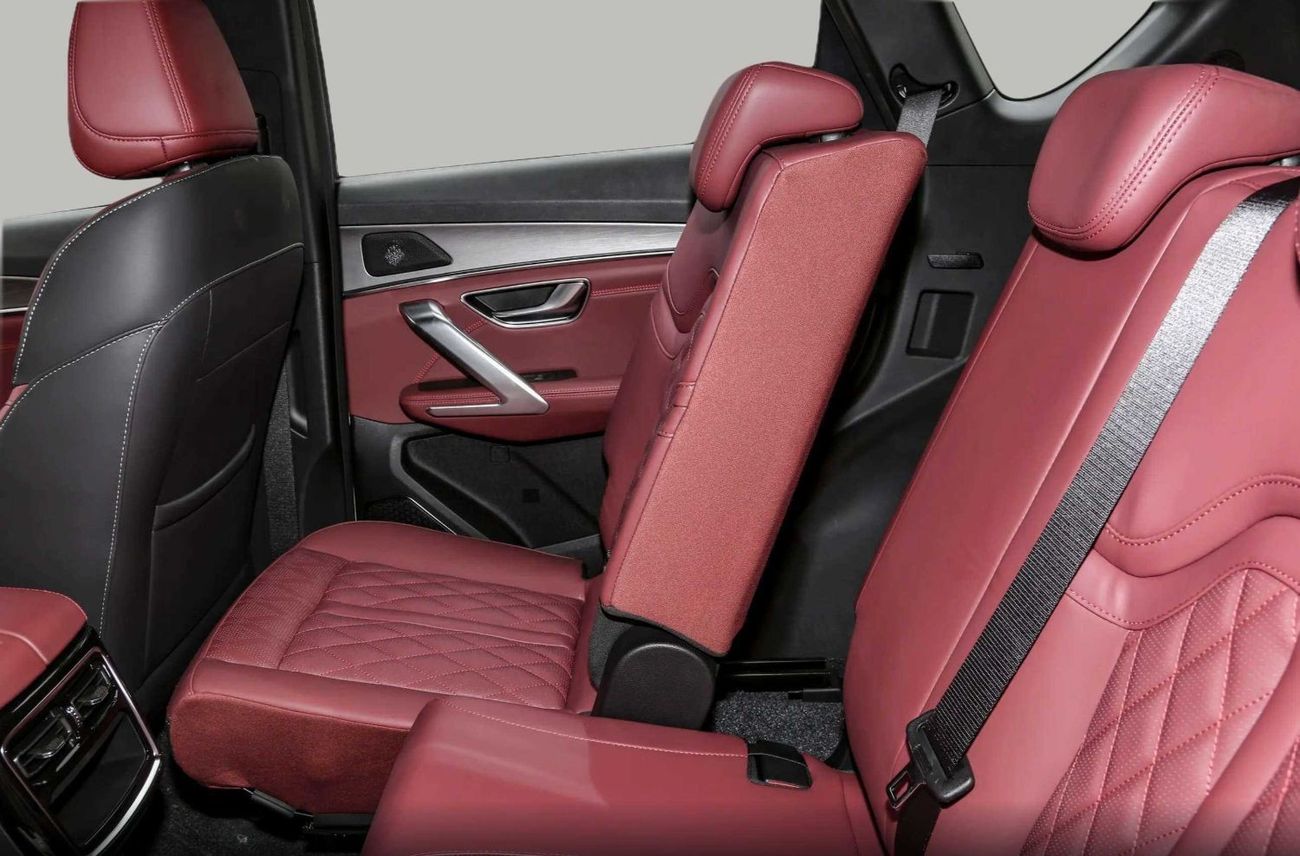 جيتور X70 Jetour X70 Plus 1.5T- 2024 | Brand New | White & Black Color Available - Export