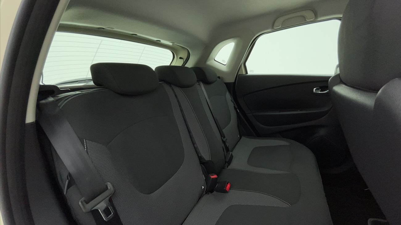 Renault Captur LE 1.6 | Zero Down Payment | Free Home Test Drive