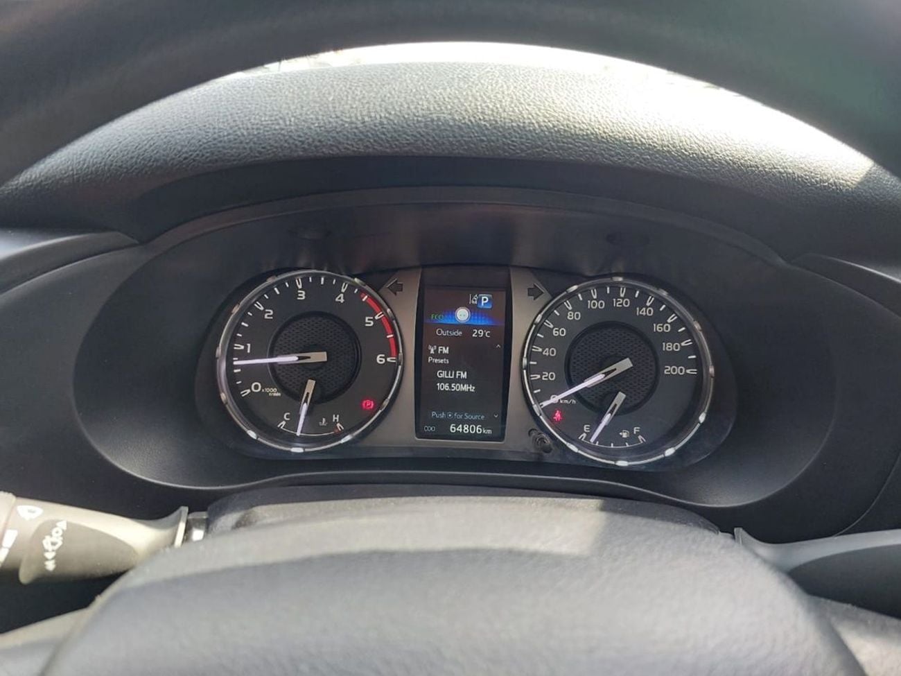 Toyota Hilux  TOYOTA HILUX PICK UP RHD 2022 MODEL 2.8 L DIESEL AUTOMATIC(PM81032)